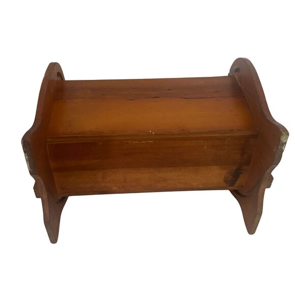 Vintage Cedar Wood Sewing Box w/ Rolltop Cover MCM 1960’s - Picture 3 of 8